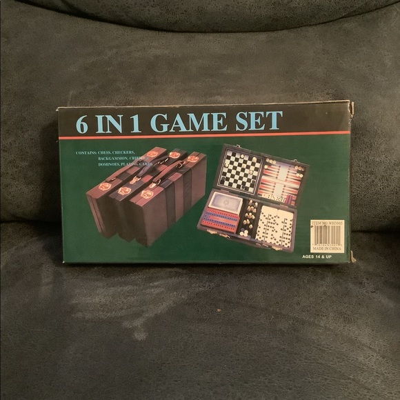 Brand new unused 6 in 1 game set chess playing cards checkers - Picture 1 of 3